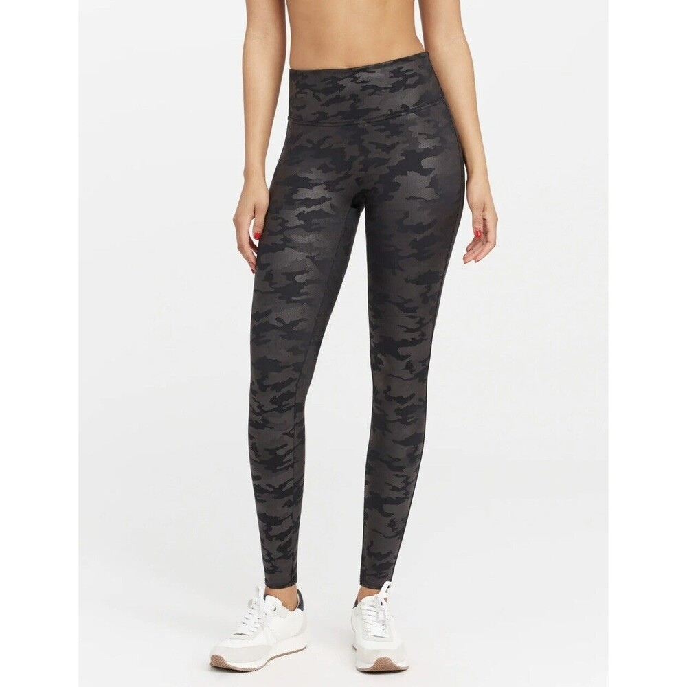 Spanx Faux Leather Camo Leggings Size Large